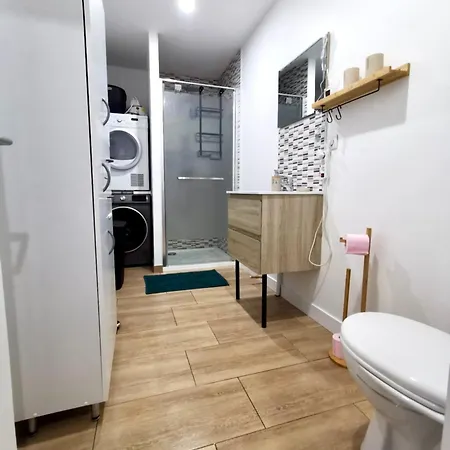 Le Factory - Plain-pied - Stationnement Gratuit - Wifi - Proche Ferienhaus *